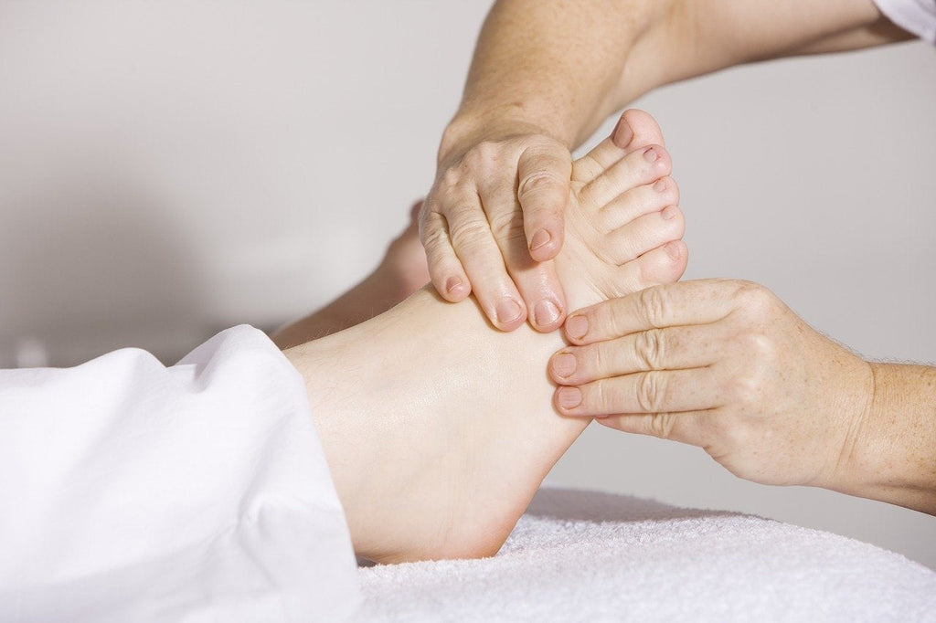 5 Steps to Decreasing the Pain and Discomfort of Plantar Fasciitis